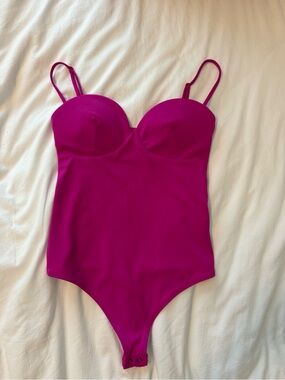 Express body contour bodysuit
